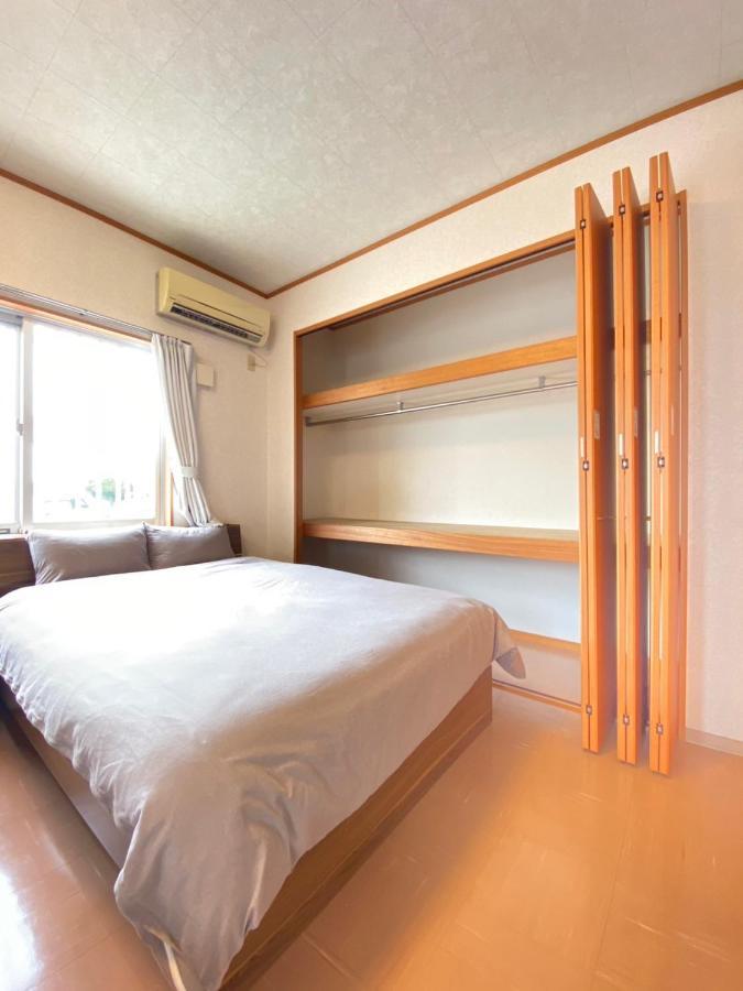 Villa いえろーはうす Okinawa Exterior foto
